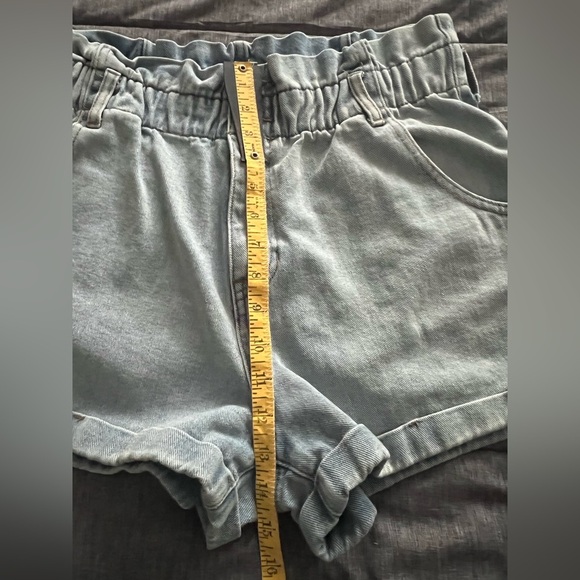Pacsun Mom Denim Shorts size Large Belt Hoops Elasticized Waist High Rise - Picture 9 of 10